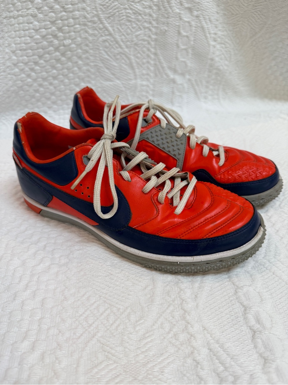 Custom UVA “Go Hoos” Nike Shoes Blue Orange NikeID Womens 8.5 Mens 7